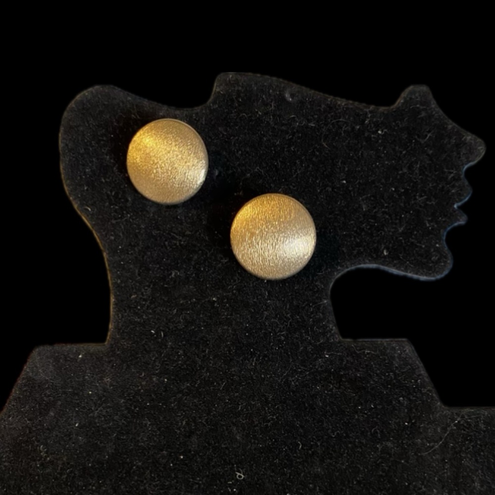Lisner Clip Earrings